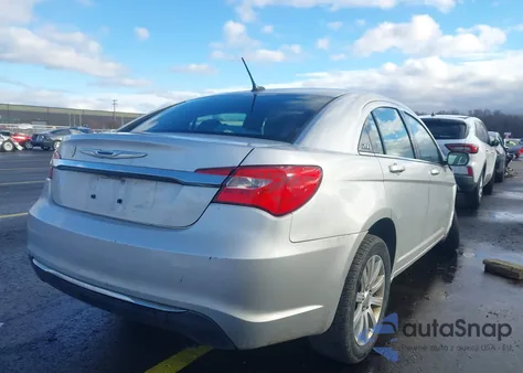 2012 Chrysler 200 Touring из США, поврежденный, VIN 1C3CCBBB7CN299867